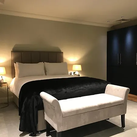 Hillside Farm Barn Apartment Woking Room photo
