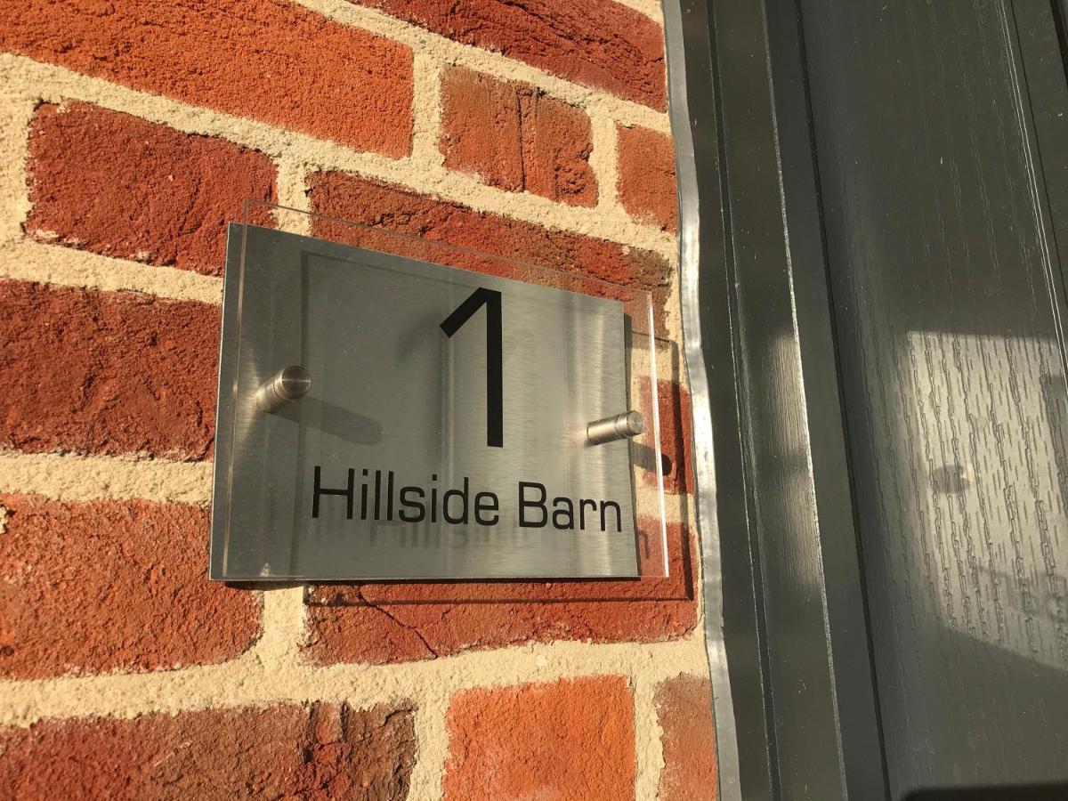 Hillside Farm Barn * Woking